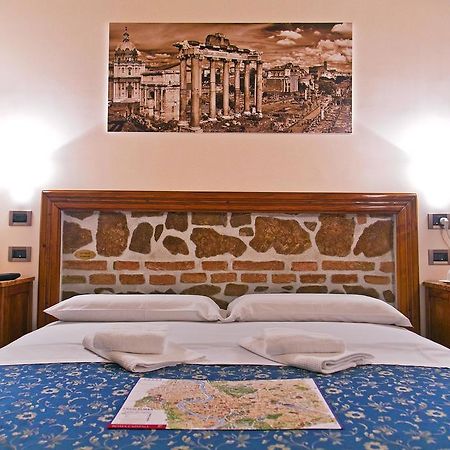 Optimus B&B Rom Zimmer foto